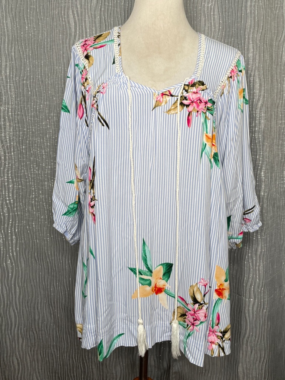 ODDY Blue Stripe Floral Tassel Blouse
